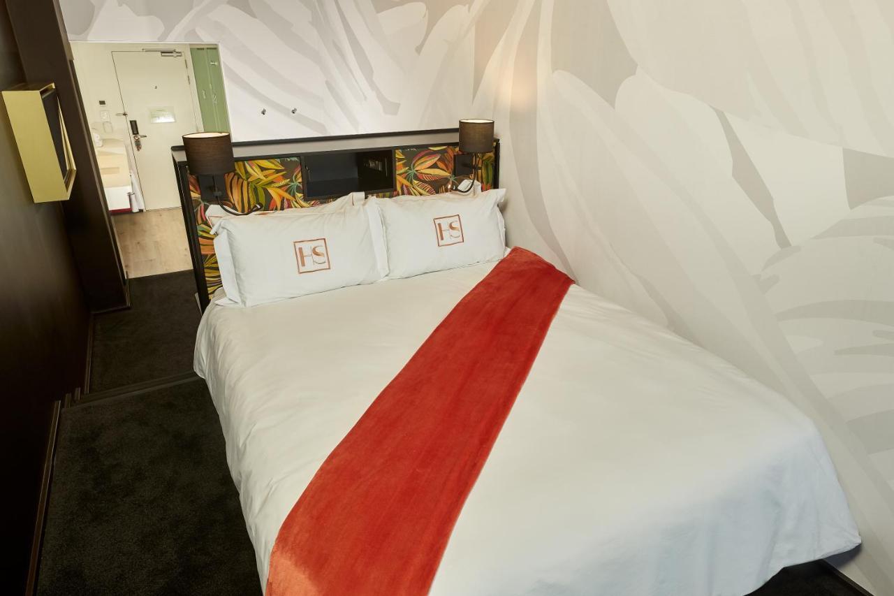 Sky Hotel 4*